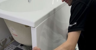 Установка экрана под ванну - цена за работу от 4220 руб. в Ивантеевке